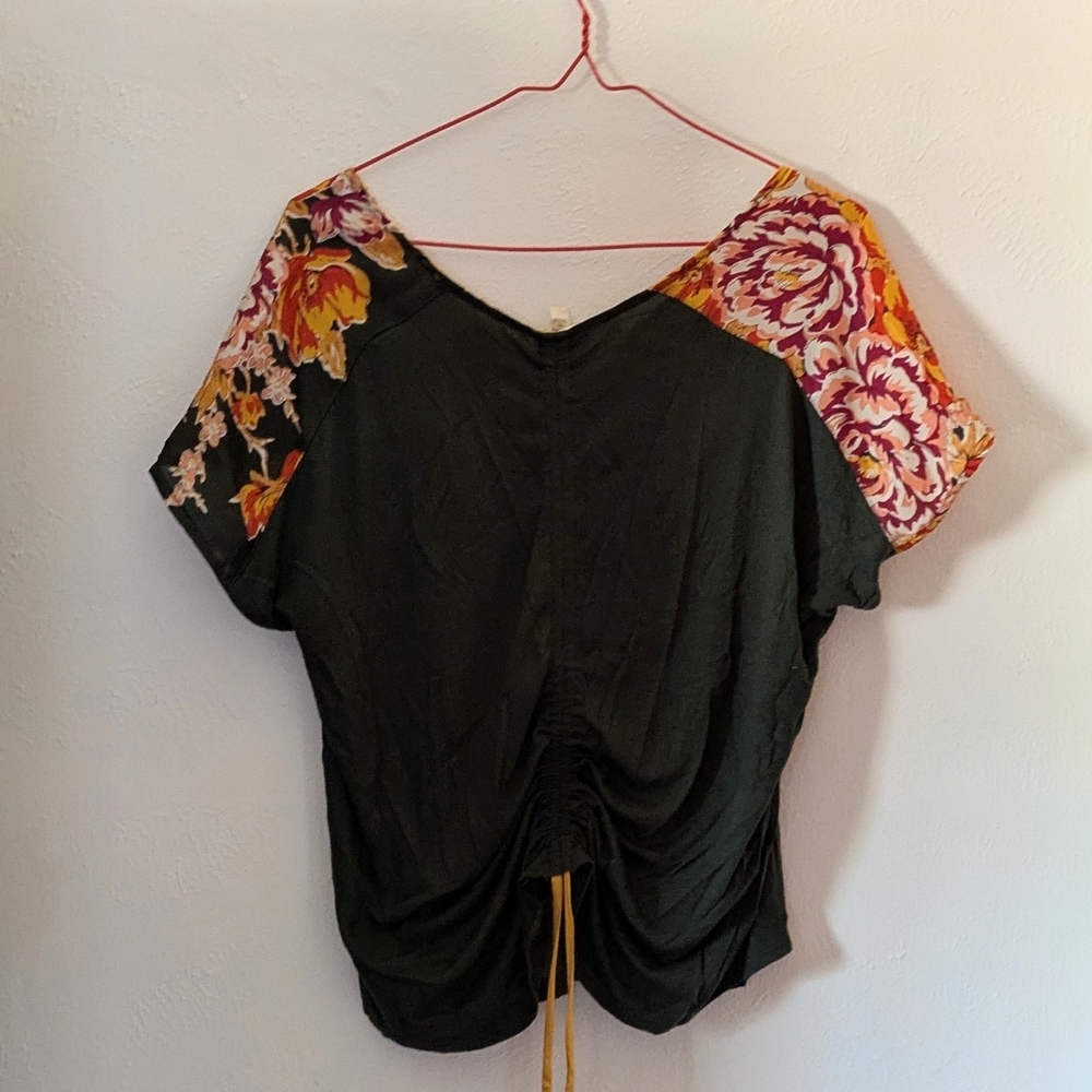 Anthropologie Floral Print Women's Top - Picture 5 of 5